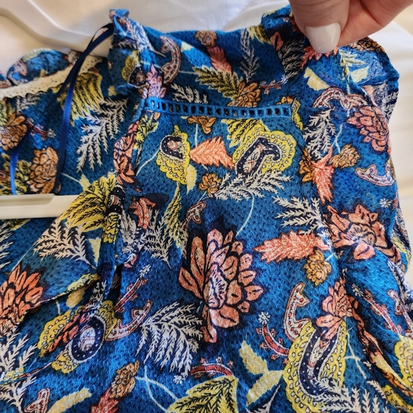 NWT Knox Rose Flutter Sleeve Flowy Floral Top Size XXL - Picture 8 of 13